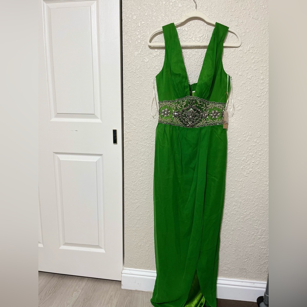 Vibrant Green Backless Dress with Embellished Waist